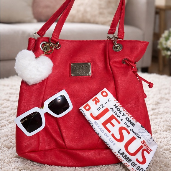 Nicole Lee Handbags - ❤️‍🔥❤️‍🔥Nicole Miller Vibrant Red Shoulder Bag bundle